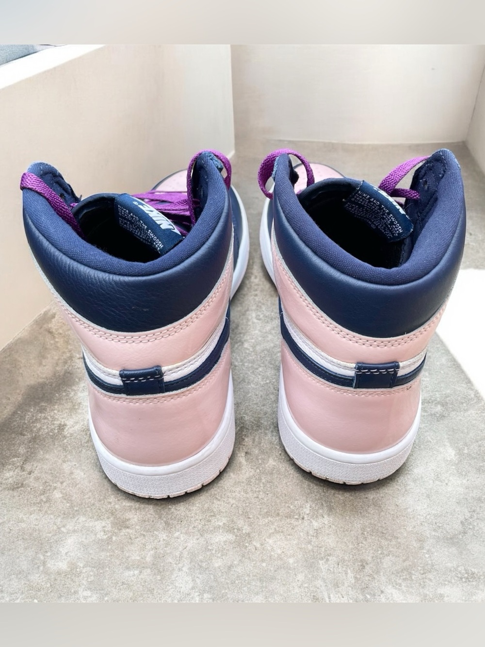 Nike Air Jordan 1 High Women’s Sneakers  Pink Navy  Size US 10 EUR 42 Authentic - Picture 6 of 8